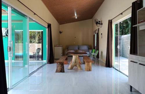 Morretes House | Reino Encantado Dona Siroba