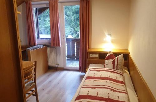 San Genesio Atesino Hotel | Reiterhof Edelweiss