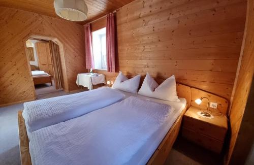 San Genesio Atesino Hotel | Reiterhof Edelweiss