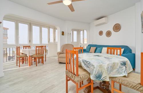 Torrox Costa Apartment | Relájate frente al Mar A112