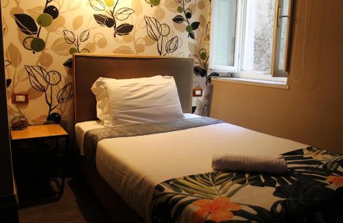 Rione V Ponte House | Relais Palazzo Taverna