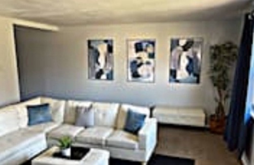 Colerain Township House | Relax and Enjoy Family time! In 4-Bedroom Home