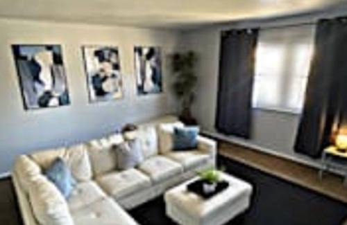 Colerain Township House | Relax and Enjoy Family time! In 4-Bedroom Home