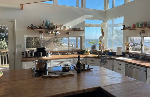 Carteret County House | Relax and Escape! Come enjoy this secluded waterfront property.