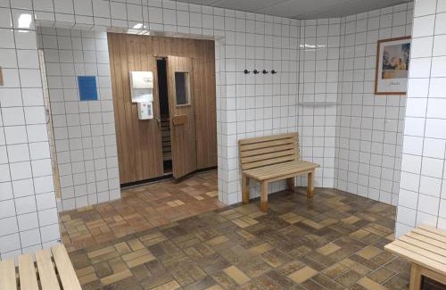 Uhldingen-Muehlhofen Apartment | Relax-Apartment mit Indoor-Pool, Fitness und Netflix am Bodensee