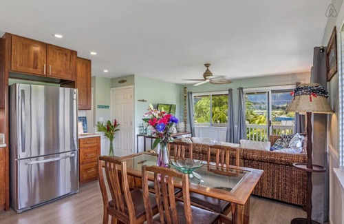 Keolu Hills Apartment | Relax at Kapakai Cottage – 2-Bedroom Comfort with Full Kitchen & W/D