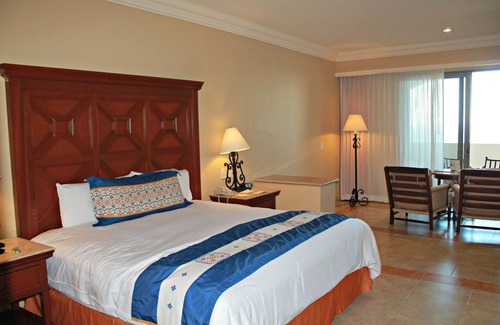 Pedregal Resort | Relax at Pueblo Bonito Sunset Beach Golf & Spa Resort, Cabo San Lucas, MX!