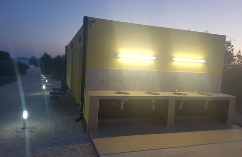 Pakostane RV Rental | Relax Camp