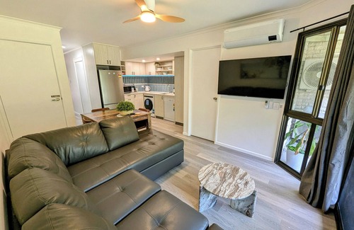 Bongaree Villa | Relax, play and stay at Bribie Vibes