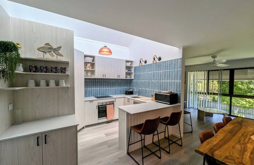 Bongaree Villa | Relax, play and stay at Bribie Vibes