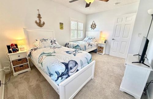Palm Harbor House | Relax & Play - Pool, Spa, Game Room - Crystal Beach
