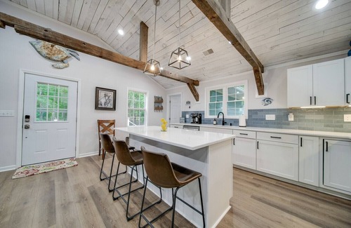 Liberty Hill House | Relax, Recharge, and Take in the View