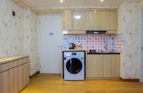 Jatinegara Apartment | Relaxing 3BR Apartment at Bassura City near Shopping Mall