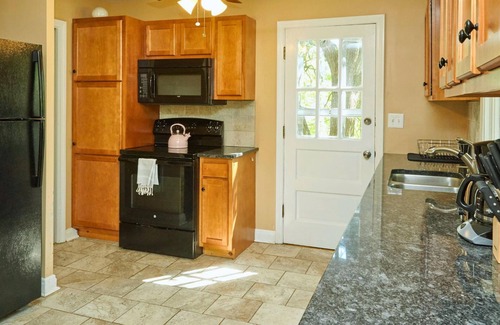 Bowman House | Relaxing and Lovely 5BR Home! Perfect for Family!