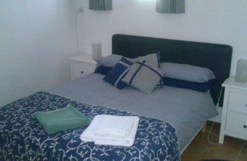 Salviac Cottage | Relaxing and tranquil, Gite with shared pool, & Amazing view across the valley,