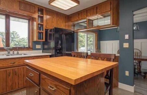 Alexandria House | Relaxing, family friendly 4 bedroom lake home