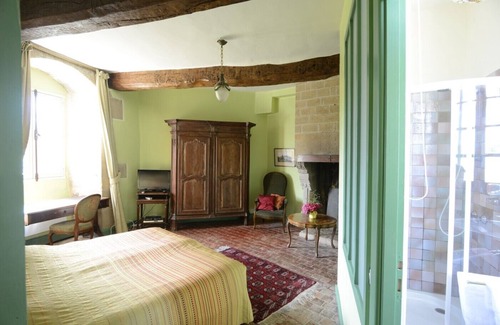Saint-Glen Other | Relaxing holiday in the Château with its own park and lakescape