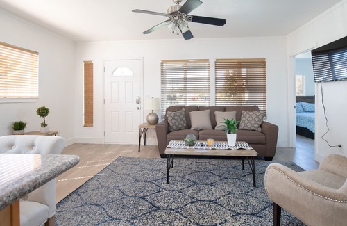 West Sacramento House | Relaxing Retreat | Hot Tub | 2 miles from Downtown Sacramento