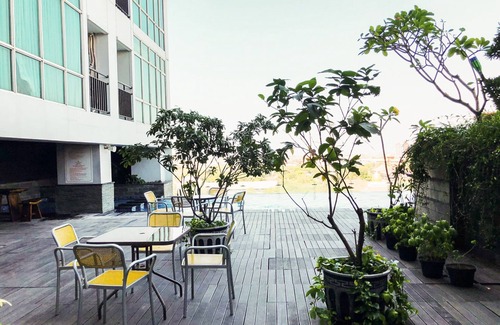 Surabaya Apartment | Relaxing Studio Apartment at Tamansari Papilio