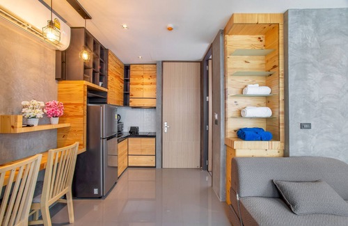 Nai Harn Condo | Relife Windy by space A306