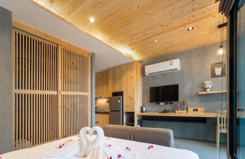 Nai Harn Condo | Relife Windy by space B326