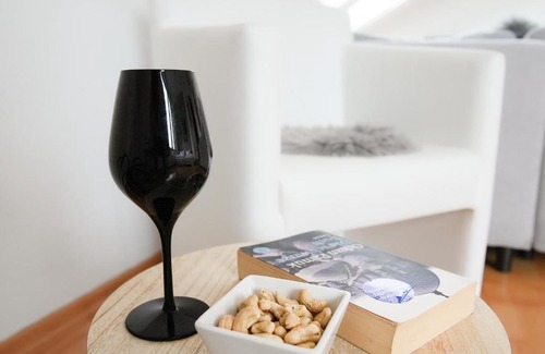 Region Hannover District Apartment | Remark Studios - Wohnung für 6 in Großburgwedel