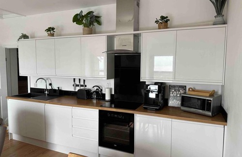 Barmouth Apartment | Remarkable 1-bed Seaview Beach Apartment Barmouth