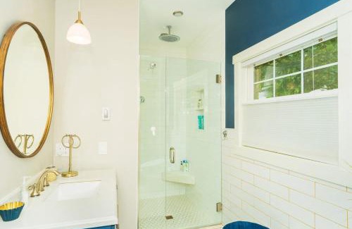 Fremont Apartment | Remodeled 2-Bedroom Unit in Fremont w/Luxe Bathrooms