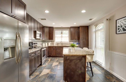 Buford House | Remodeled Family Home ~ 2 Mi to Lake Lanier!