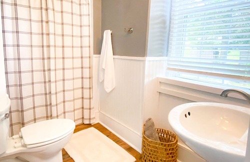 Latonia House | Remodeled historic home located on winery & working farm