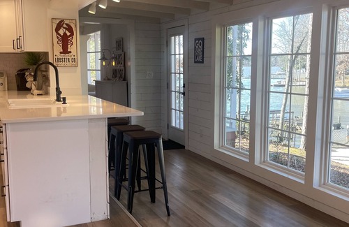 Southmont Cottage | Remodeled Water-Front Lake Cottage with Dock! Kayaks provided!