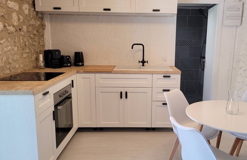 Saint-Martial-Viveyrol Cottage | Renovated Cottage with two bedrooms and shared swimming pool