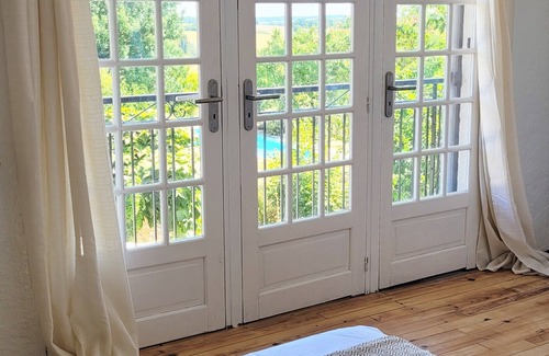 Saint-Martial-Viveyrol Cottage | Renovated Cottage with two bedrooms and shared swimming pool