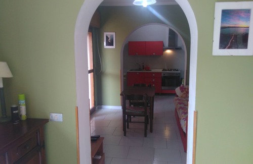 Ustica Apartment | Renovated apartment on the main square of the island