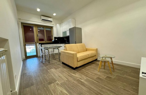 Rome Apartment | Renovated apartment with terrace and parking space, with all services close by