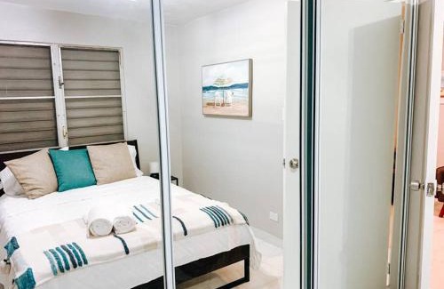 Santurce Apartment | Renovated Comfy House w/ Free Parking @ Santurce - Villa Palmera