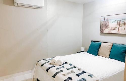 Santurce Apartment | Renovated Comfy House w/ Free Parking @ Santurce - Villa Palmera