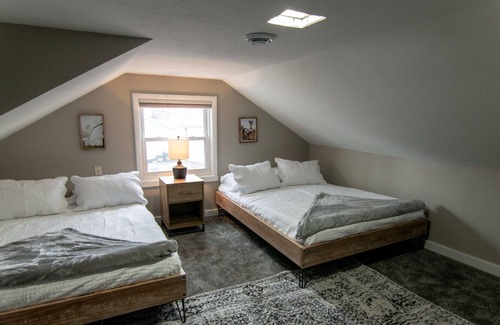 Pickett Other | Renovated Farmhouse w/ Game Room! Sleep 6!