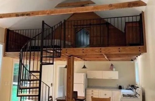 Brill Cabin | Renovated Historic Nobleton Schoolhouse