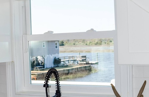 Ocean Isle Beach House | Renovated Island Cottage on OIB with views of Jinx Creek, 4 min walk to beach