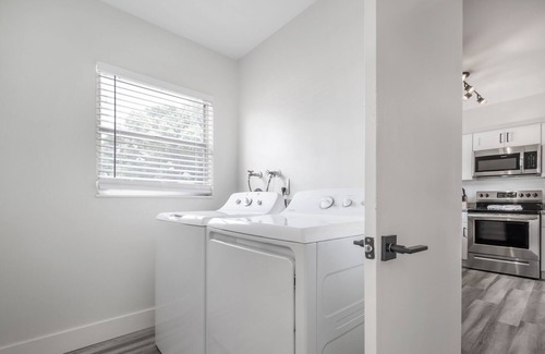 University House | Renovated North Tampa Home by USF!