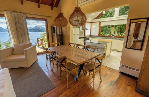 Angostura Apartment | Rent Up -Casa junto al lago Nahuel Huapi
