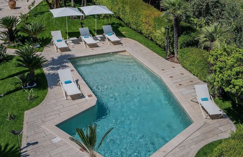 Seiano Villa | Rentals in Italy - Villa Anfora with private pool, garden and private parking area