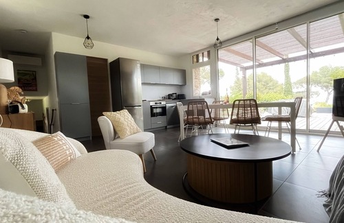 Cap Benat Villa | Rented Villa classified 4* -4/5 beds private swimming pool & sea view 400m from the beach