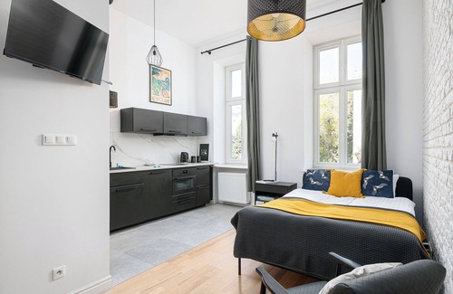 Praga Apartment | RentPlanet - Studio Kępna