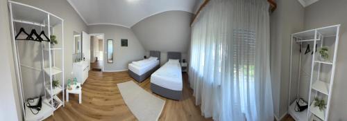Kelberg House | Repeat Racing Rooms