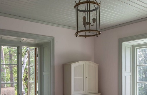 Vaxholm Municipality Villa | Residence Allsjönsro, lakefront property in Vaxholm