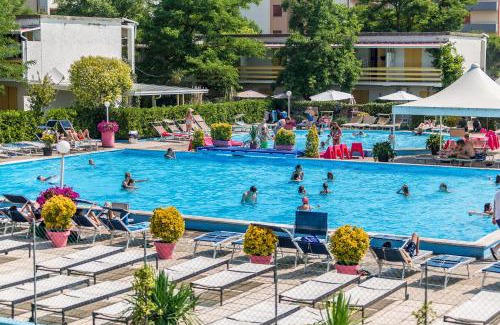Lido Adriano Apartment | Residence Blu Marlin Natural beach