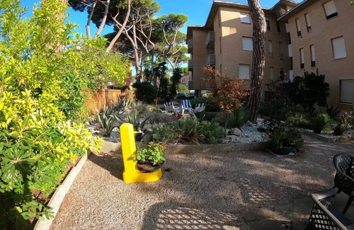 Principina a Mare Condo | Residence Casa Pineta 5 minutes from the sea and services.