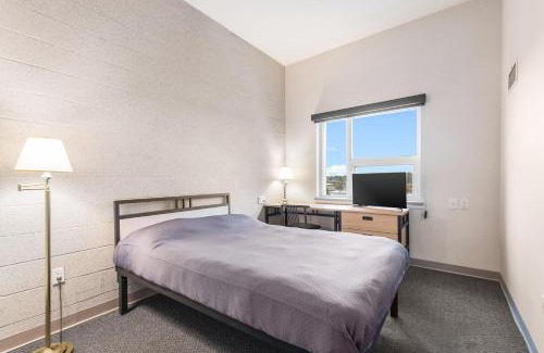 Hamilton Apartment | Residence & Conference Centre - Hamilton